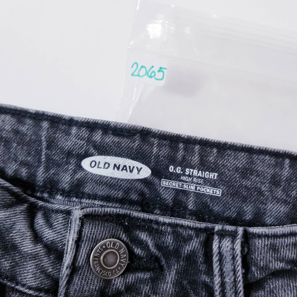 Old Navy Jeans O.G Straight High Rise In BlackBerry - Picture 10 of 11